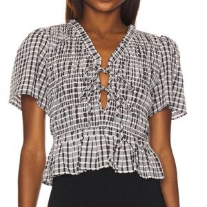 [NWT] Rails Revolve Portia Top in Ash Seersucker